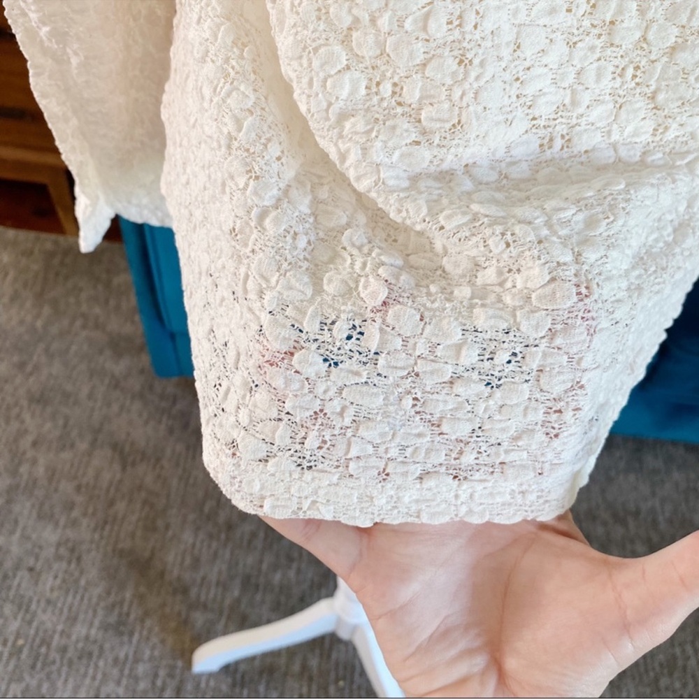 💐 LOFT FLORAL LACE PLEATED PUFF LONG SLEEVE TOP - Picture 6 of 9